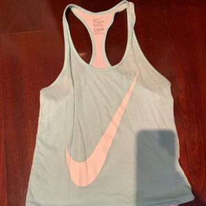NIKE tank top